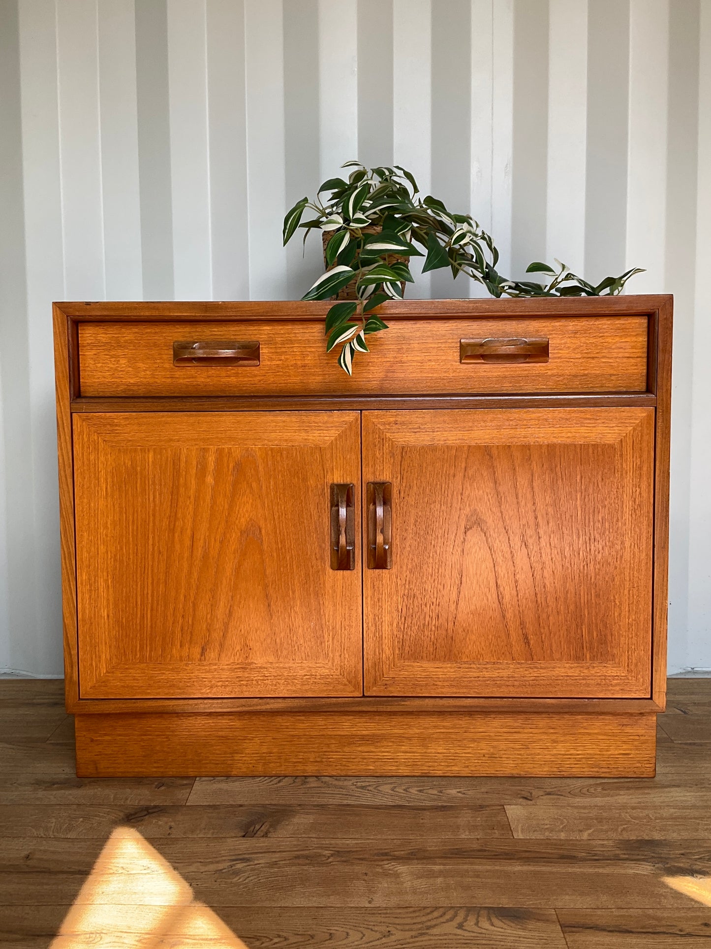 Vintage G Plan Sierra Sideboard / Cabinet Media Unit - Teak Mid-Century Retro