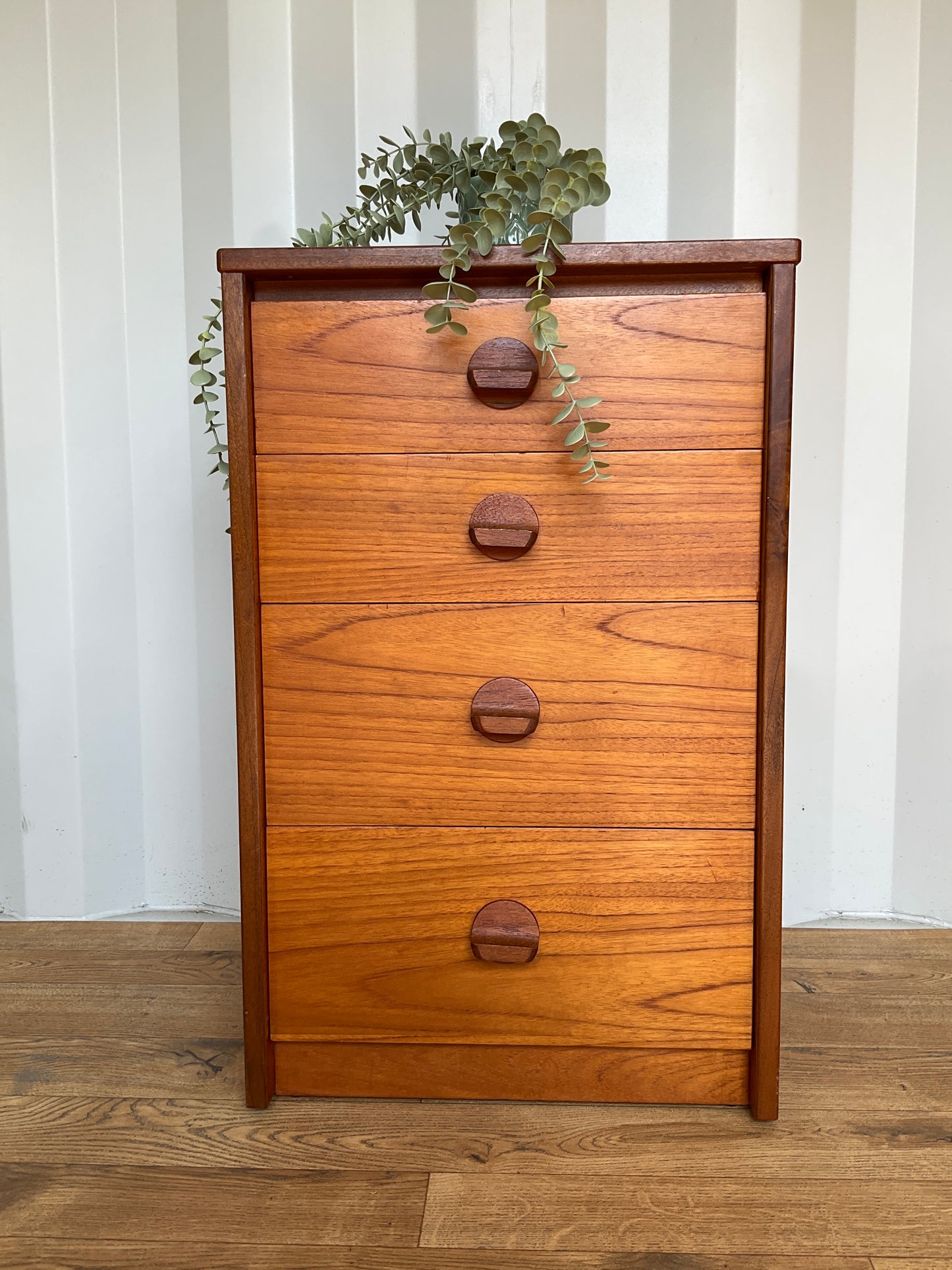 Stag Bedside Teak Chest Cabinet - Mid-Century / Vintage