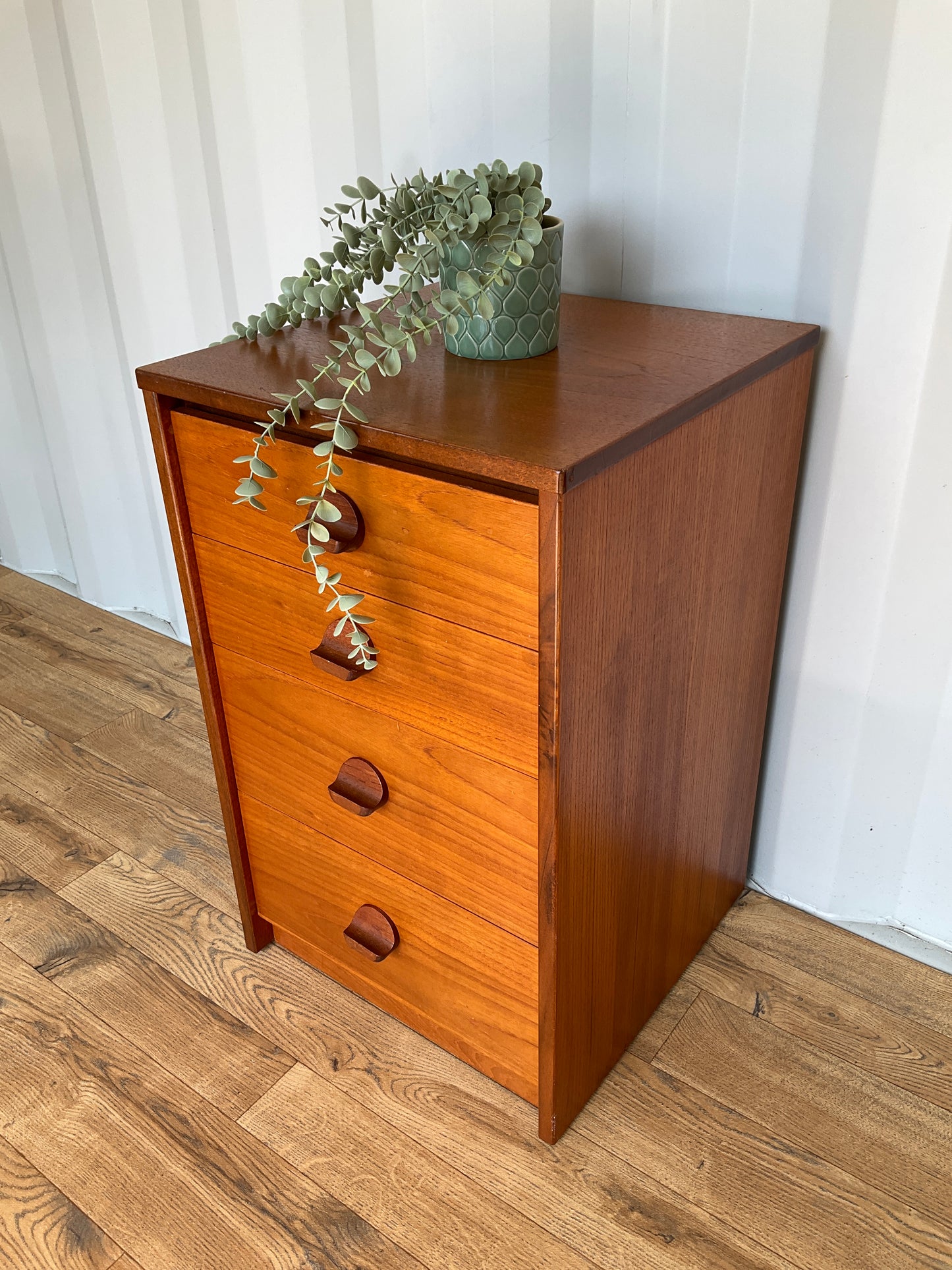 Stag Bedside Teak Chest Cabinet - Mid-Century / Vintage