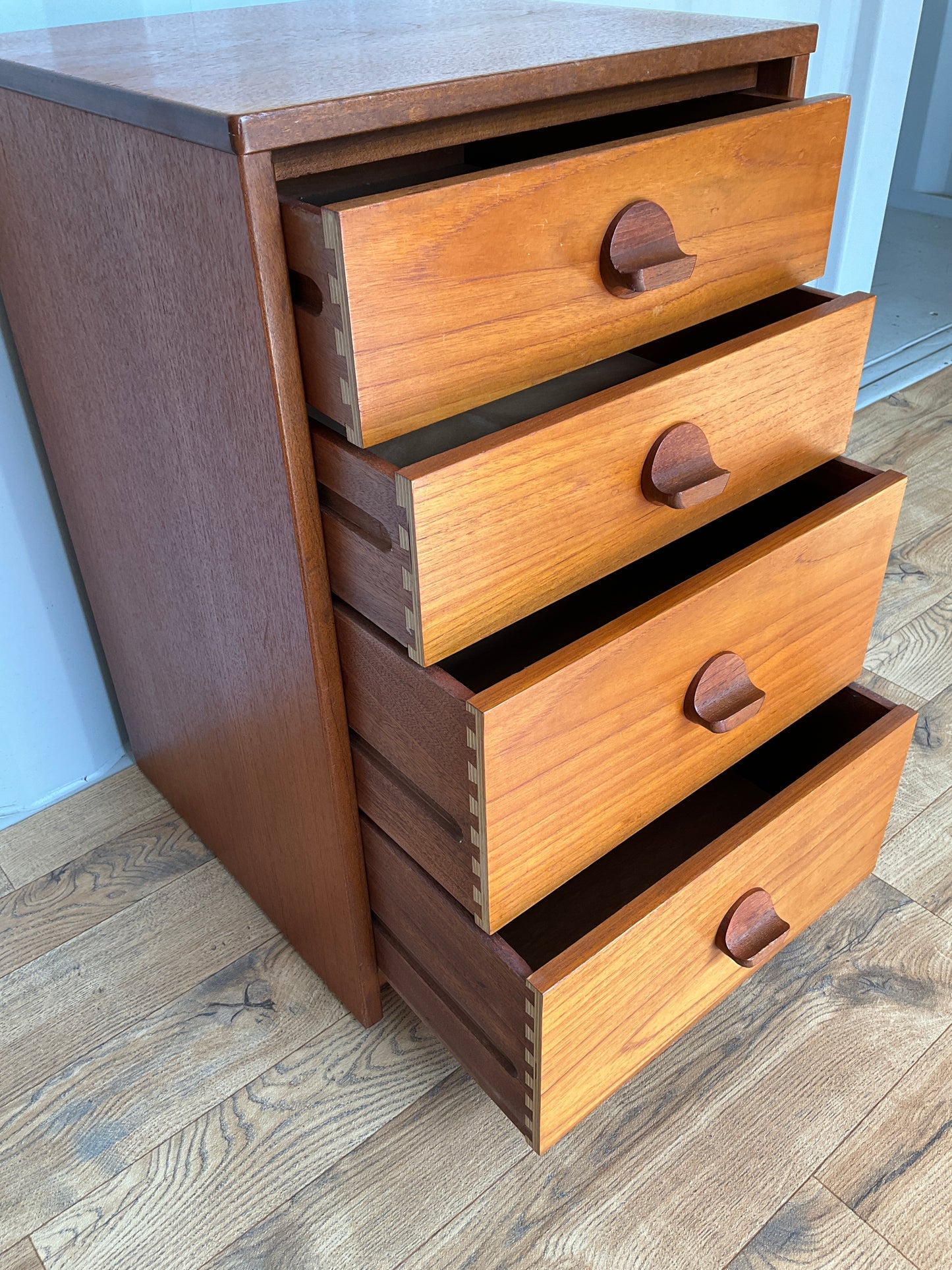 Stag Bedside Teak Chest Cabinet - Mid-Century / Vintage