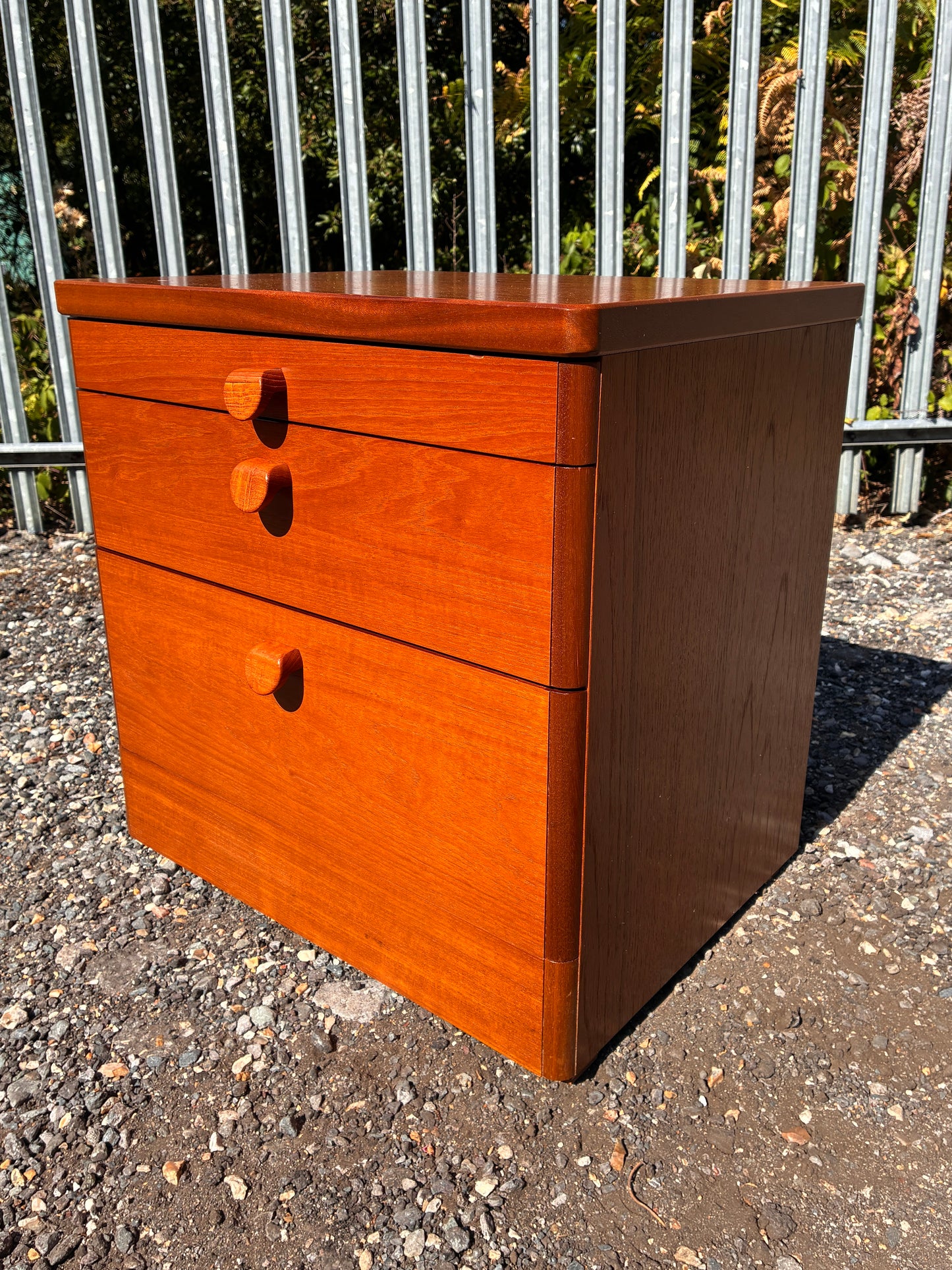 Stag Mid-Century Teak Bedside Chest with Pull-Out Shelf | Vintage 2-Drawer Cabinet