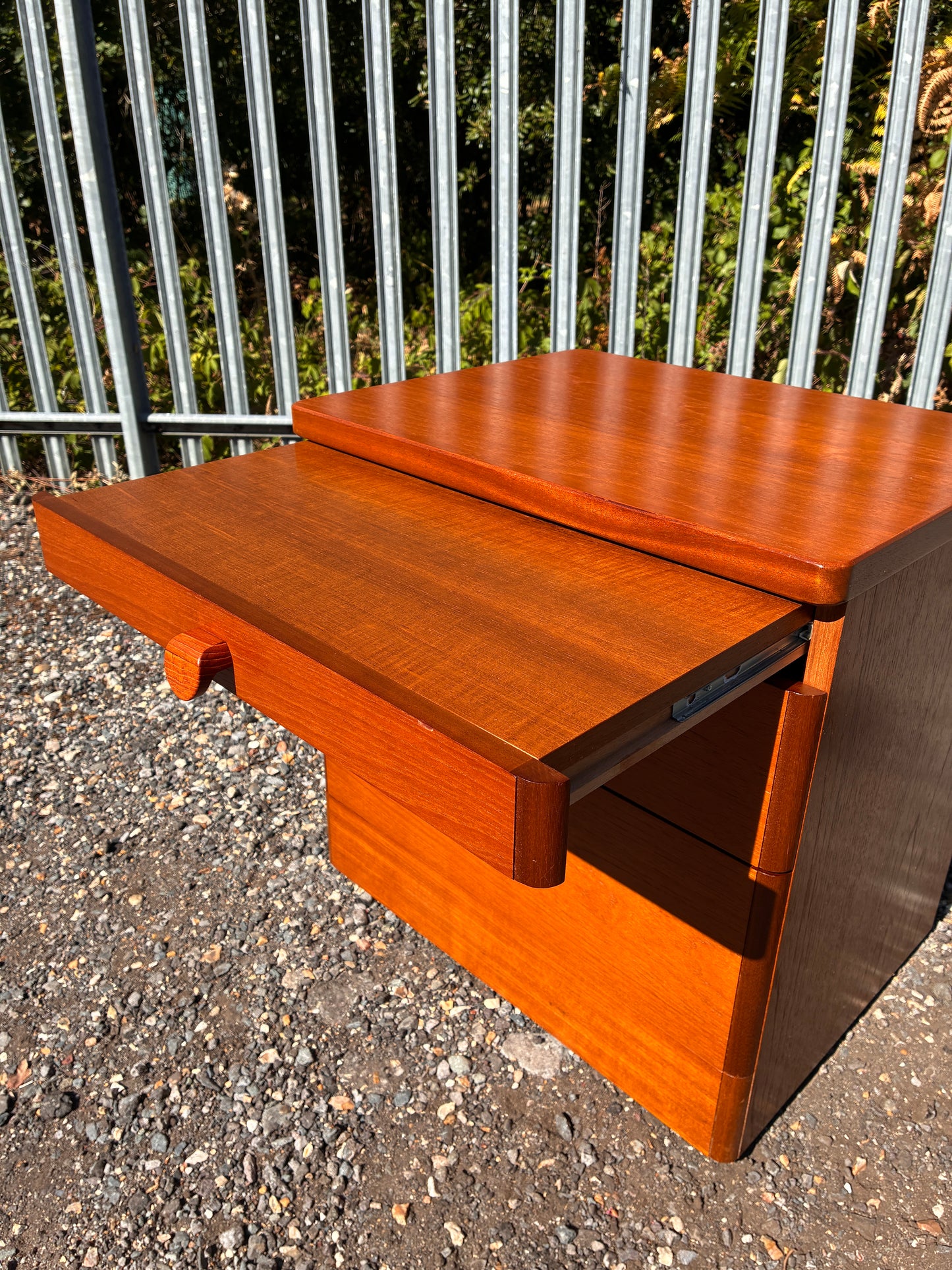 Stag Mid-Century Teak Bedside Chest with Pull-Out Shelf | Vintage 2-Drawer Cabinet