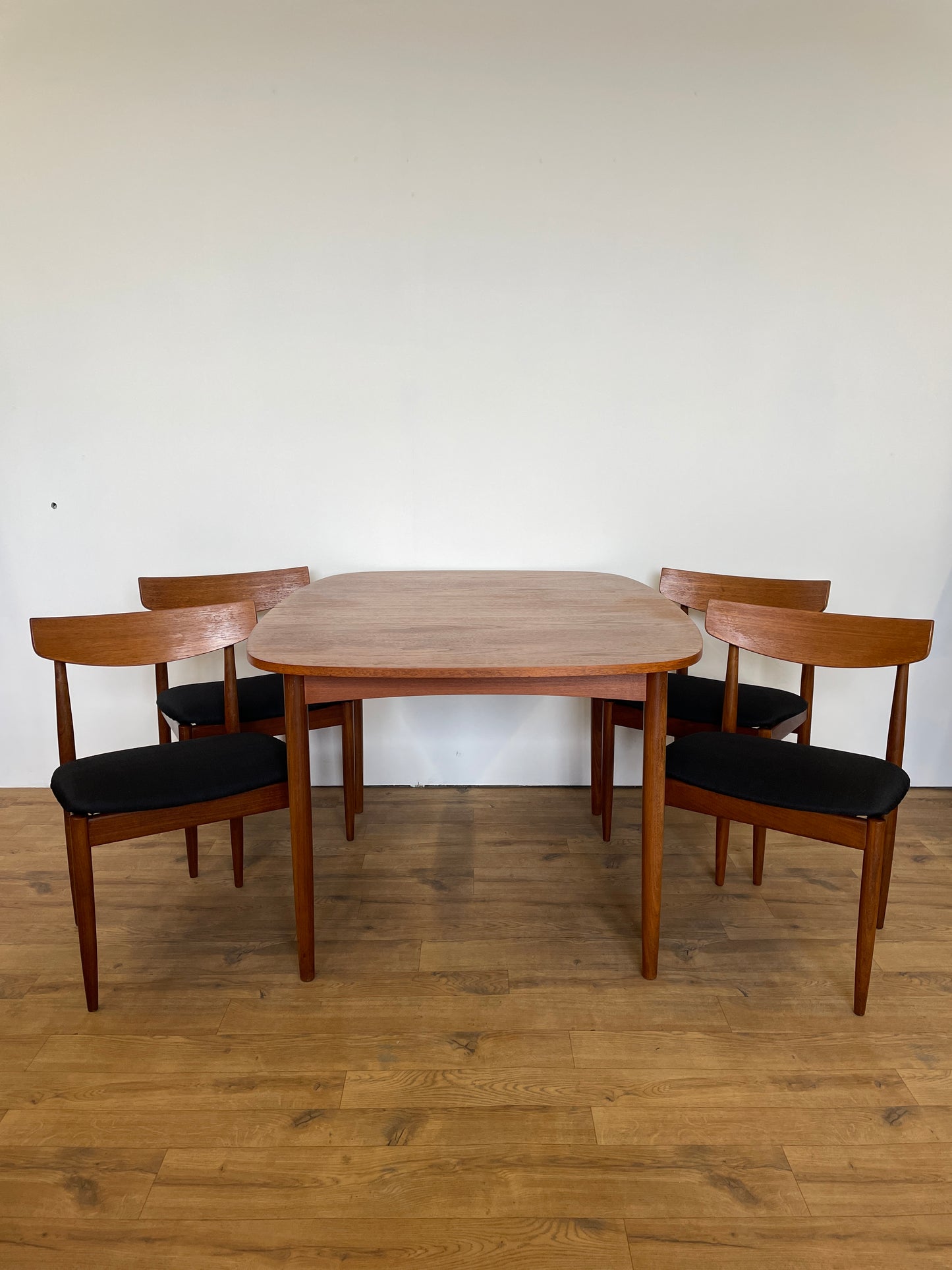 G Plan Table & 4 Dining Chairs Kofod Larsen Extending Mid-Century Teak Danish