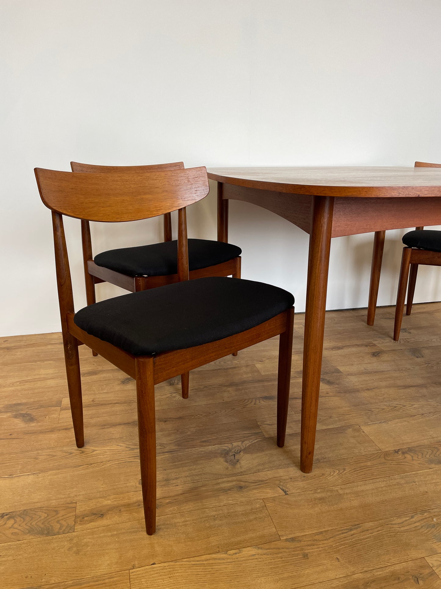 G Plan Table & 4 Dining Chairs Kofod Larsen Extending Mid-Century Teak Danish