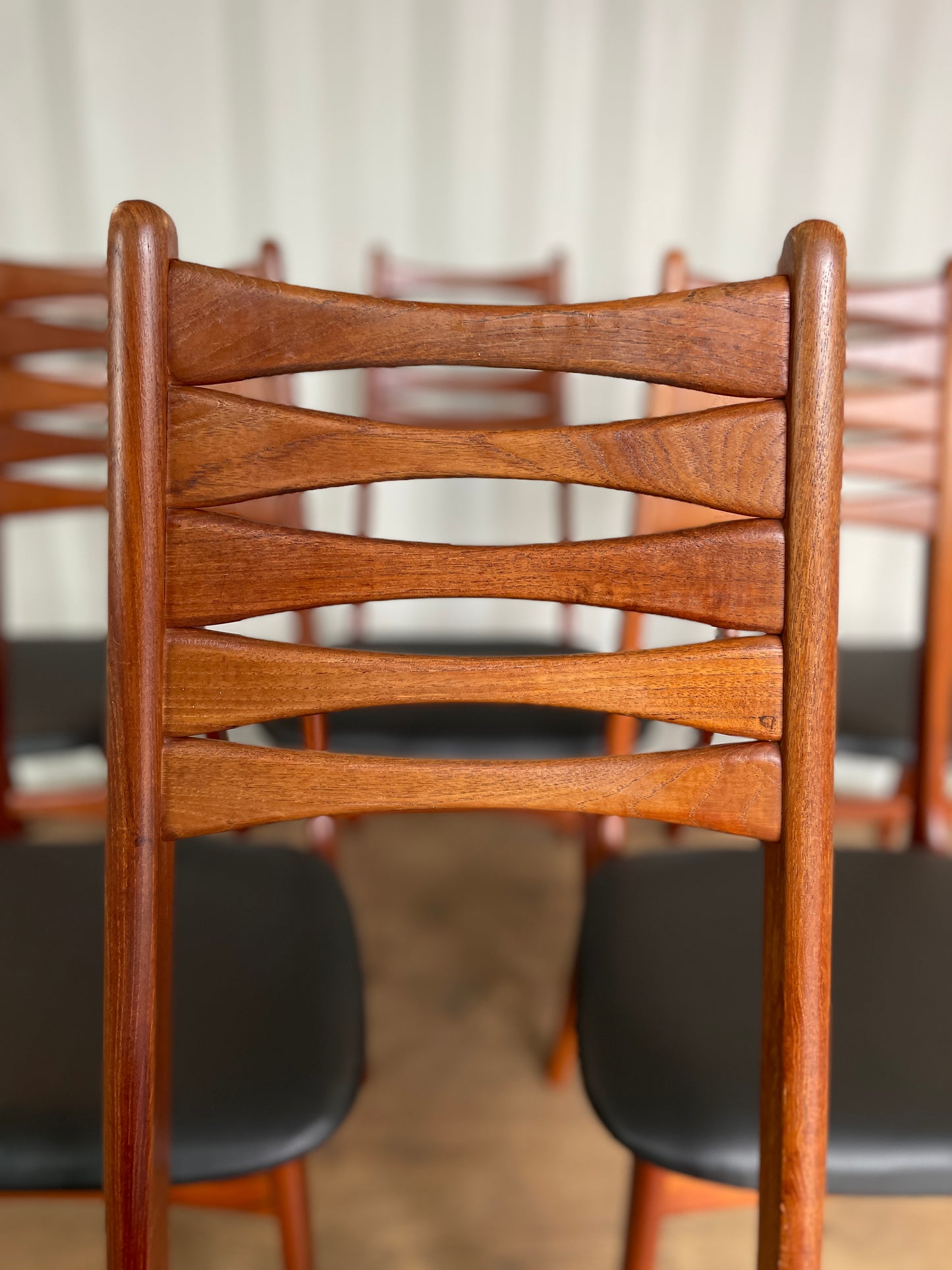 Set of 6 Danish Teak Mid-Century Dining Chairs by Boltinge Stolefabrik – Model 83