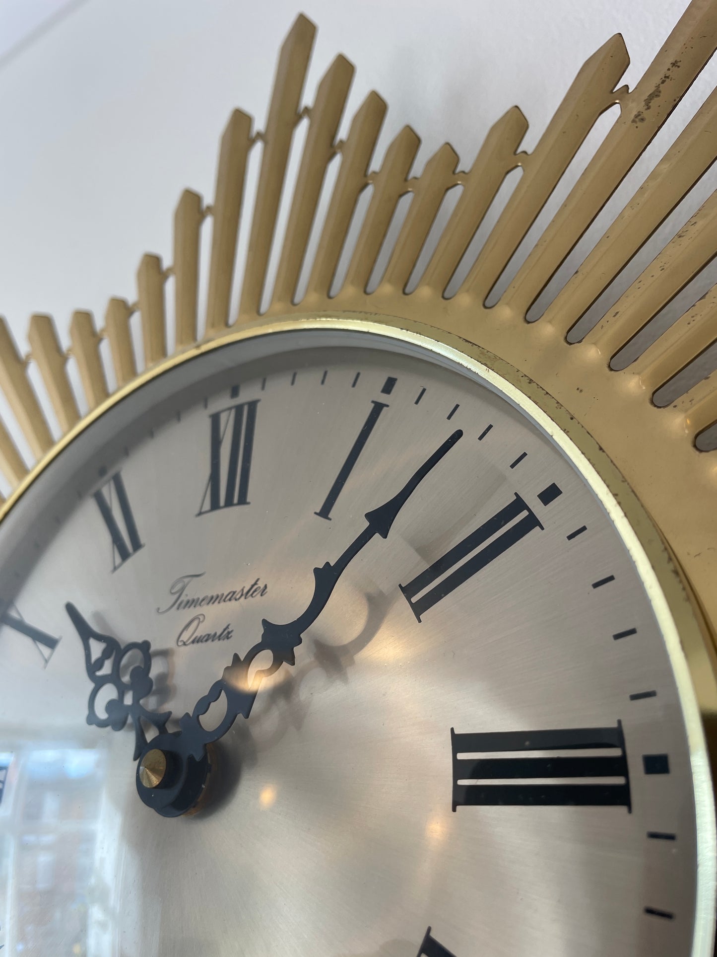 Vintage Mid-Century Gold Starburst Wall Clock by Timemaster Quartz – 45cm Atomic Sunburst Retro Wall Clock