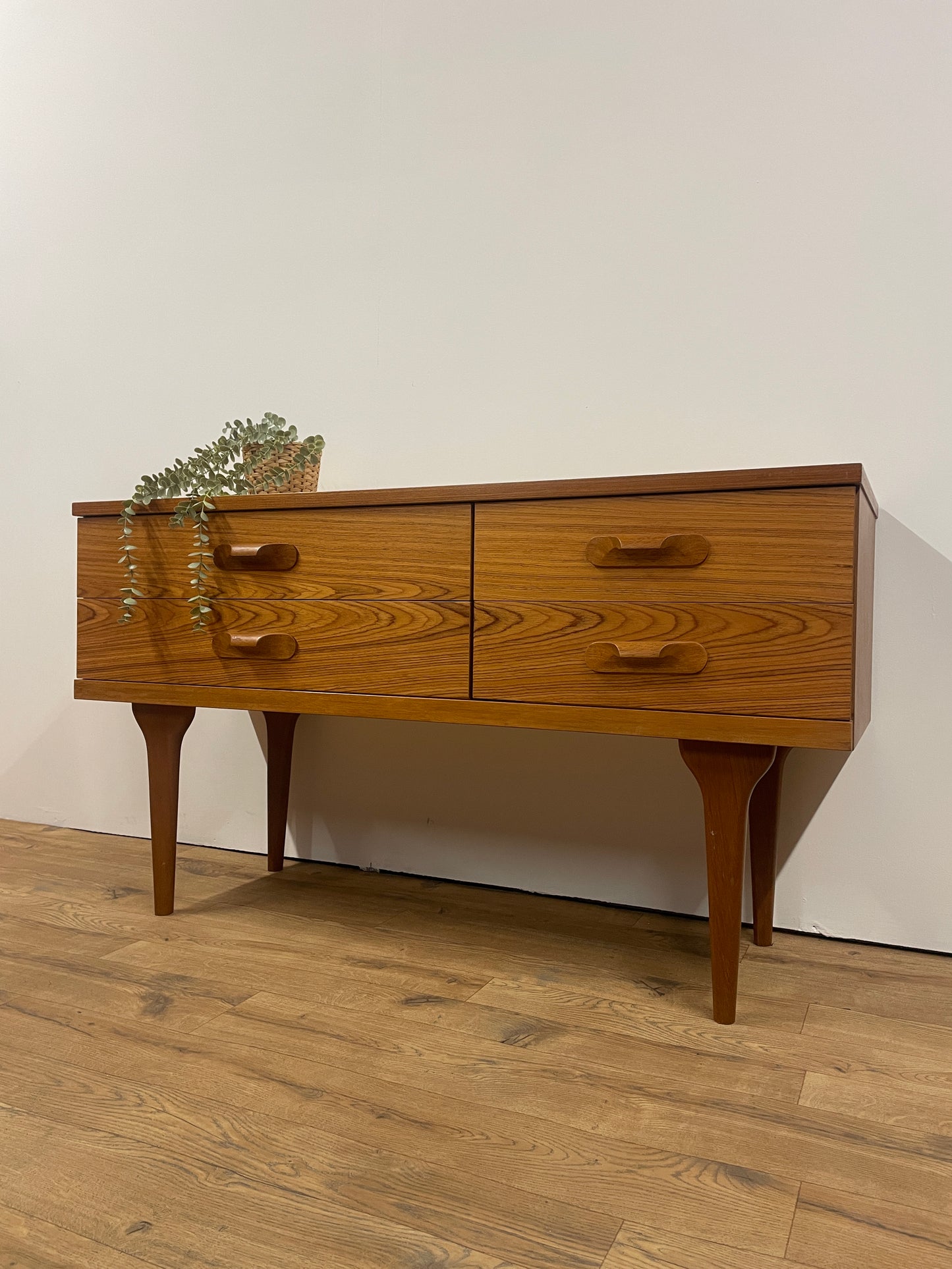 Austinsuite Sideboard / TV Unit - Mid-Century Vintage