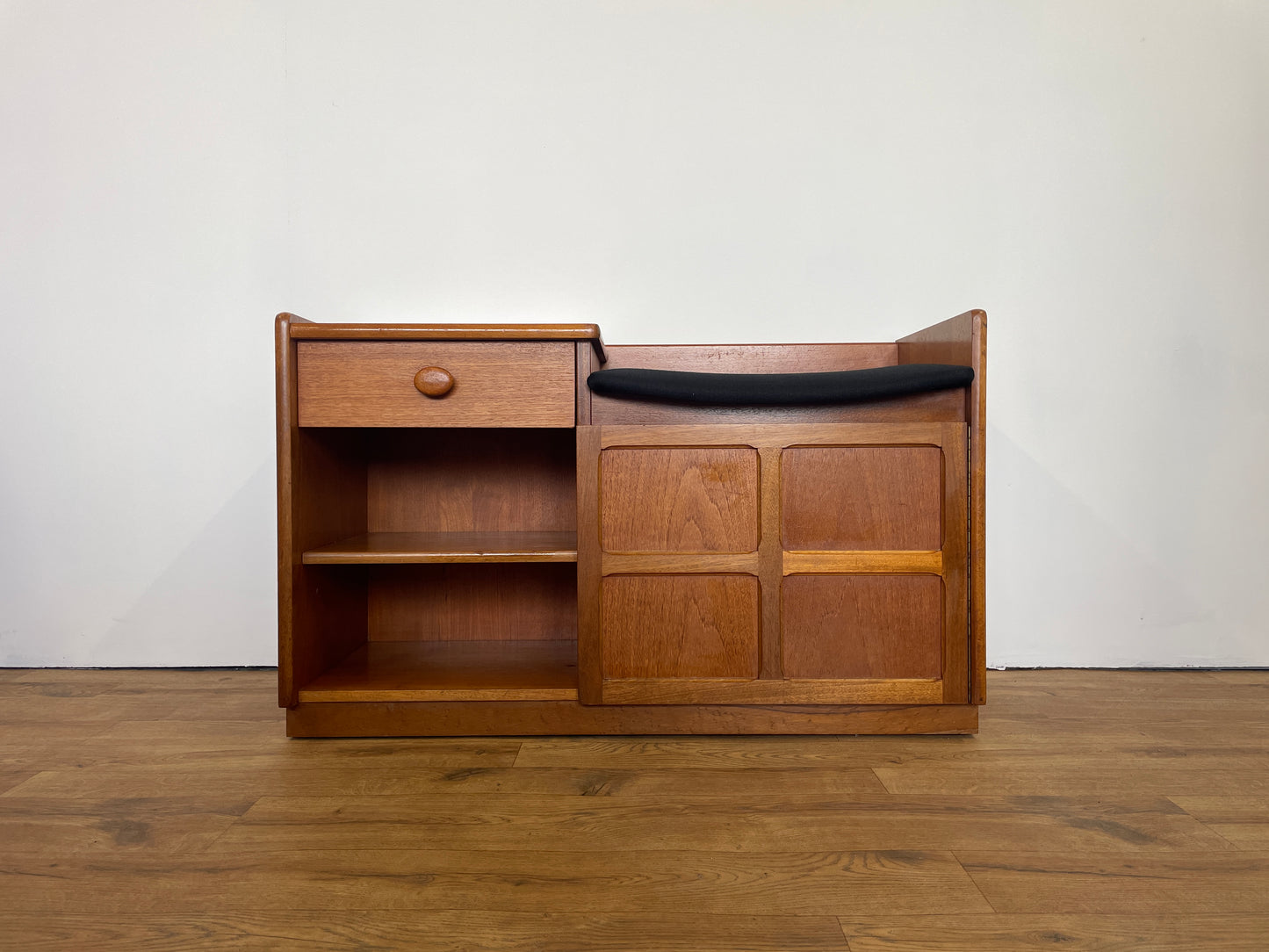 Nathan Mid-Century Telephone Table Teak - Compact Retro Sideboard Hall Seat Bench