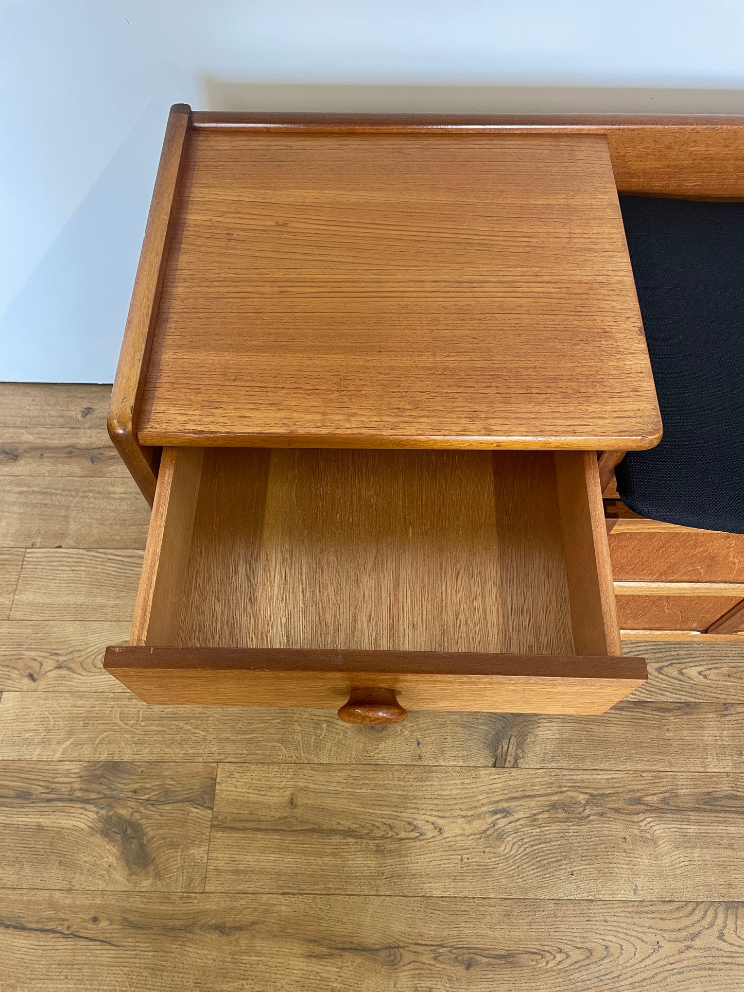 Nathan Mid-Century Telephone Table Teak - Compact Retro Sideboard Hall Seat Bench