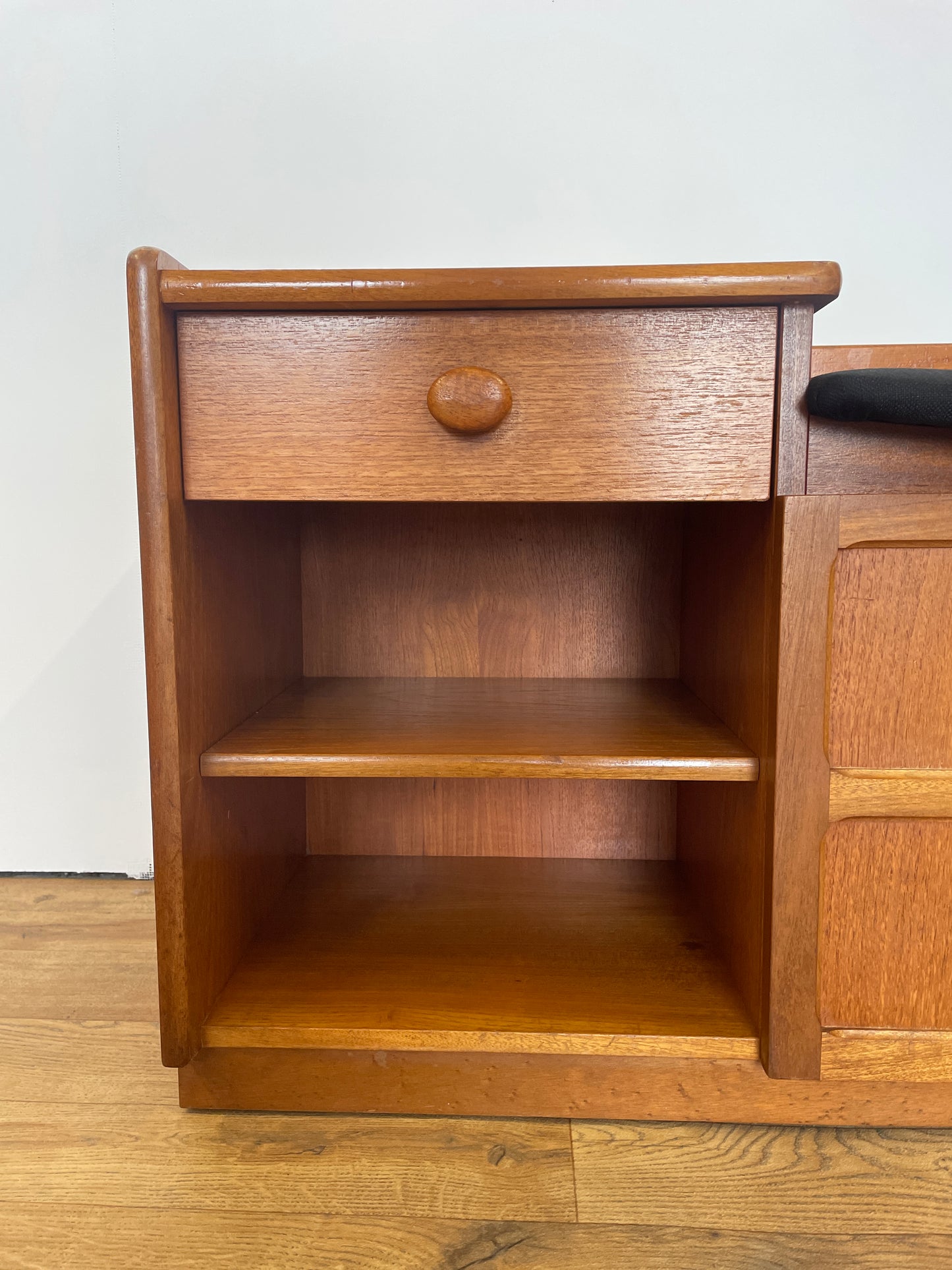 Nathan Mid-Century Telephone Table Teak - Compact Retro Sideboard Hall Seat Bench