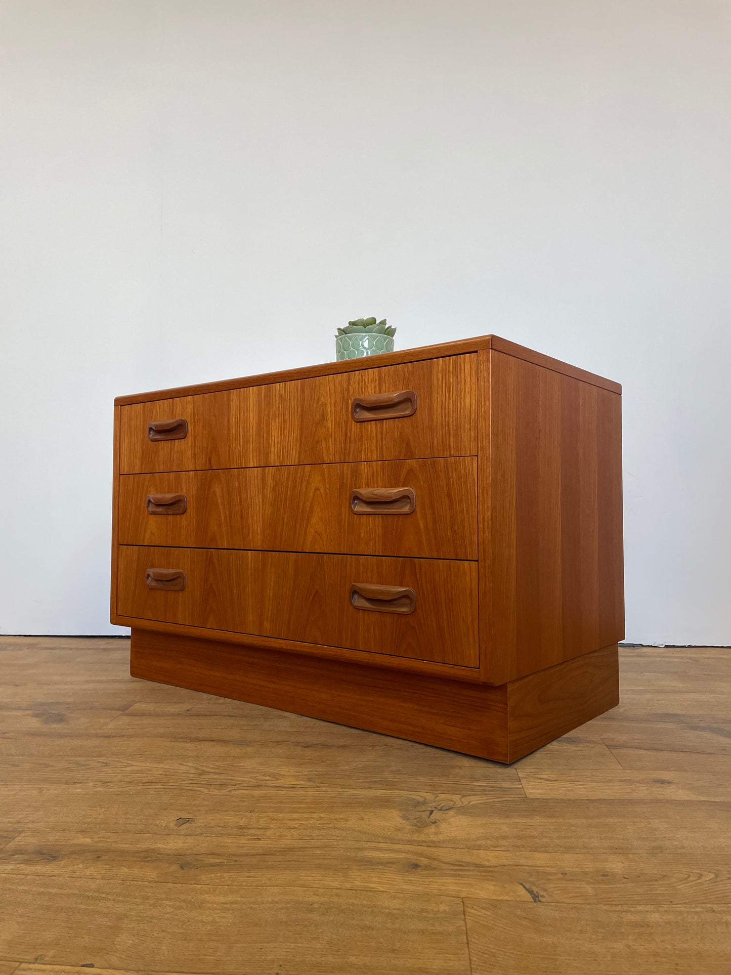 G Plan Chest of Drawers Fresco Mid-Century Vintage Retro Teak 3 Drawer Bedroom