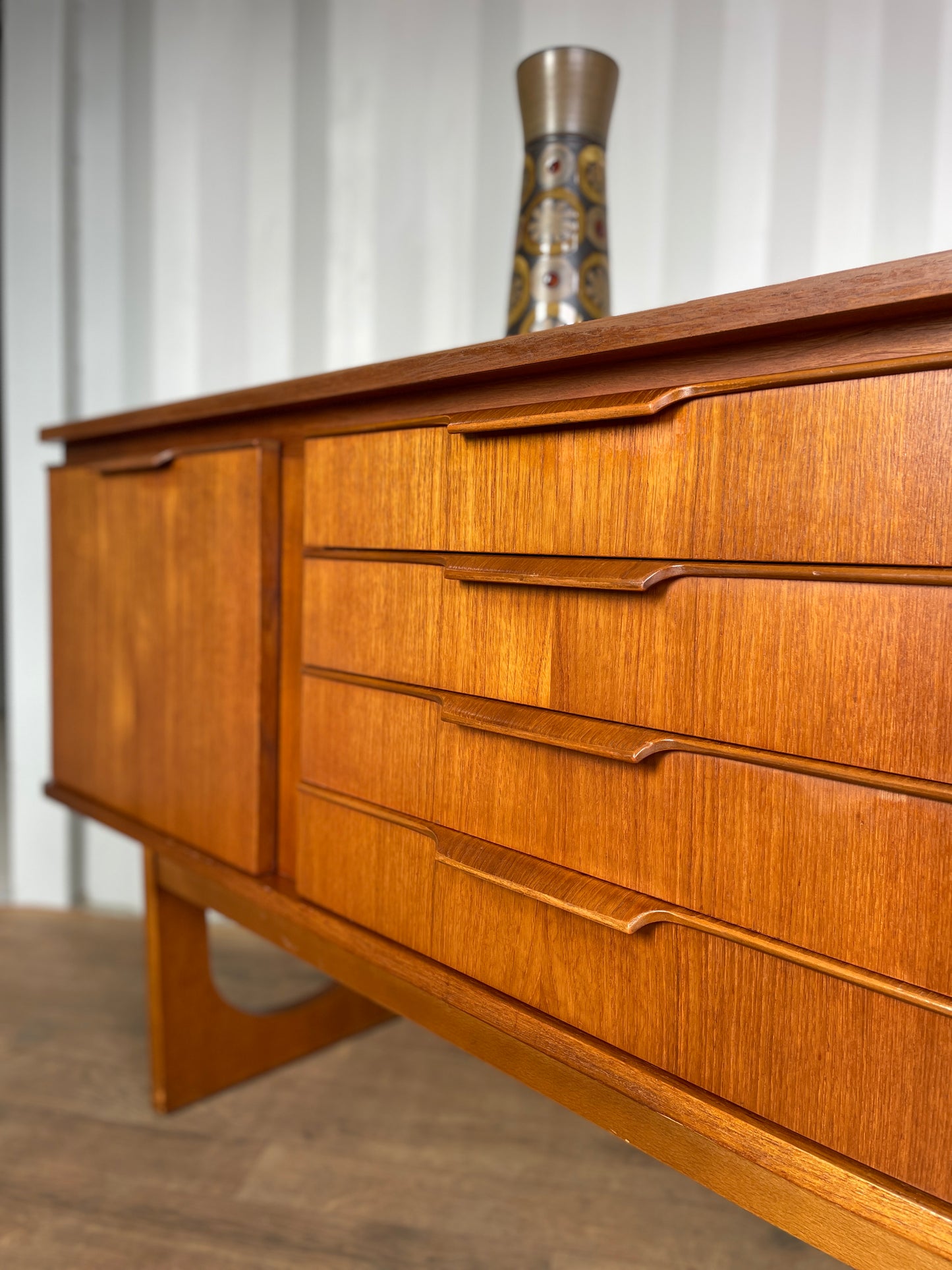 Vintage Mid-Century Teak Stonehill Sideboard – Large 212cm Danish Style Credenza Cabinet