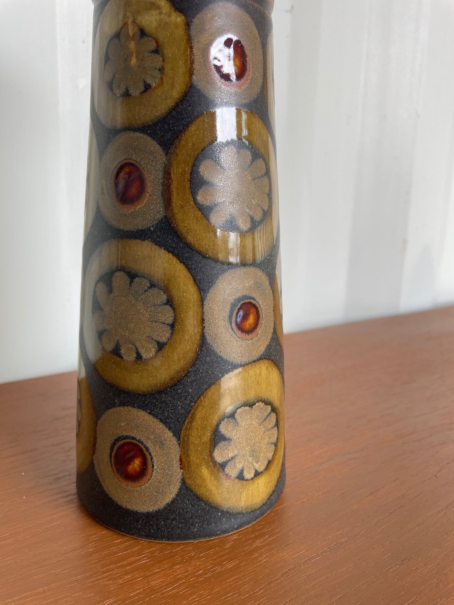 Vintage Denby Arabesque Vase – Mid Century Studio Pottery Stoneware Vase 27cm