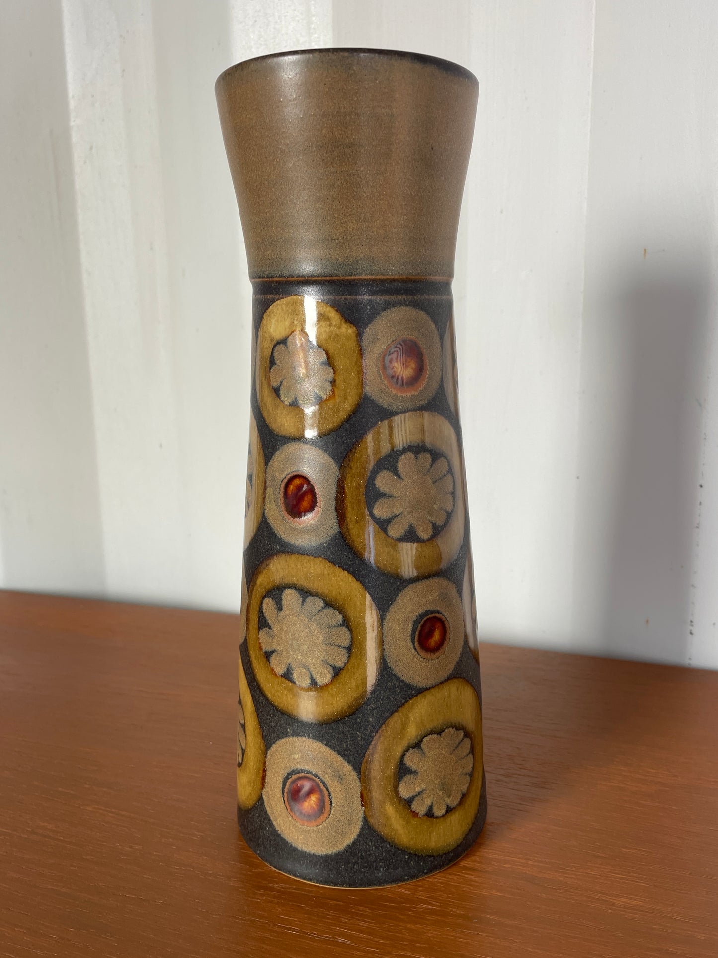 Vintage Denby Arabesque Vase – Mid Century Studio Pottery Stoneware Vase 27cm