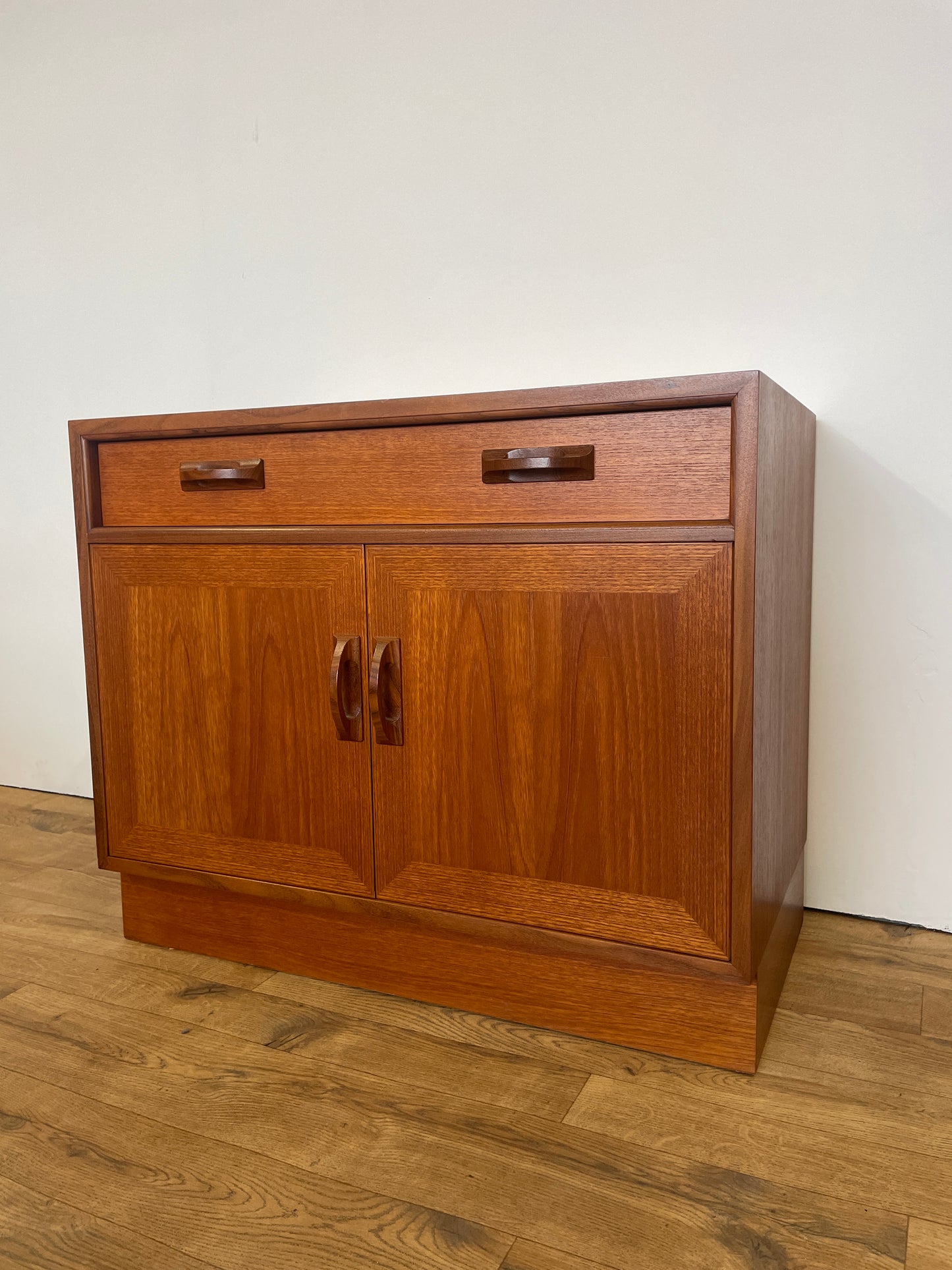 Vintage G Plan Sierra Sideboard / Cabinet / Media Unit - Teak Mid-Century Retro
