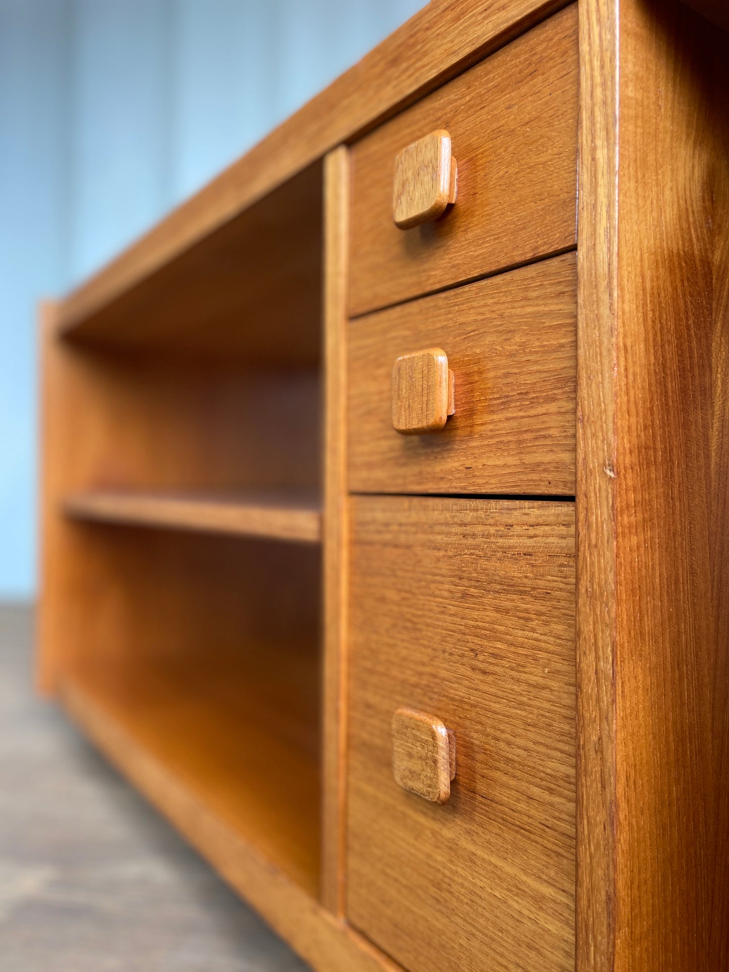 TV Cabinet / Media Unit Danish Style Vintage Teak Mid-Century on Castors – Shelving, Drawers & Pull Out Storage