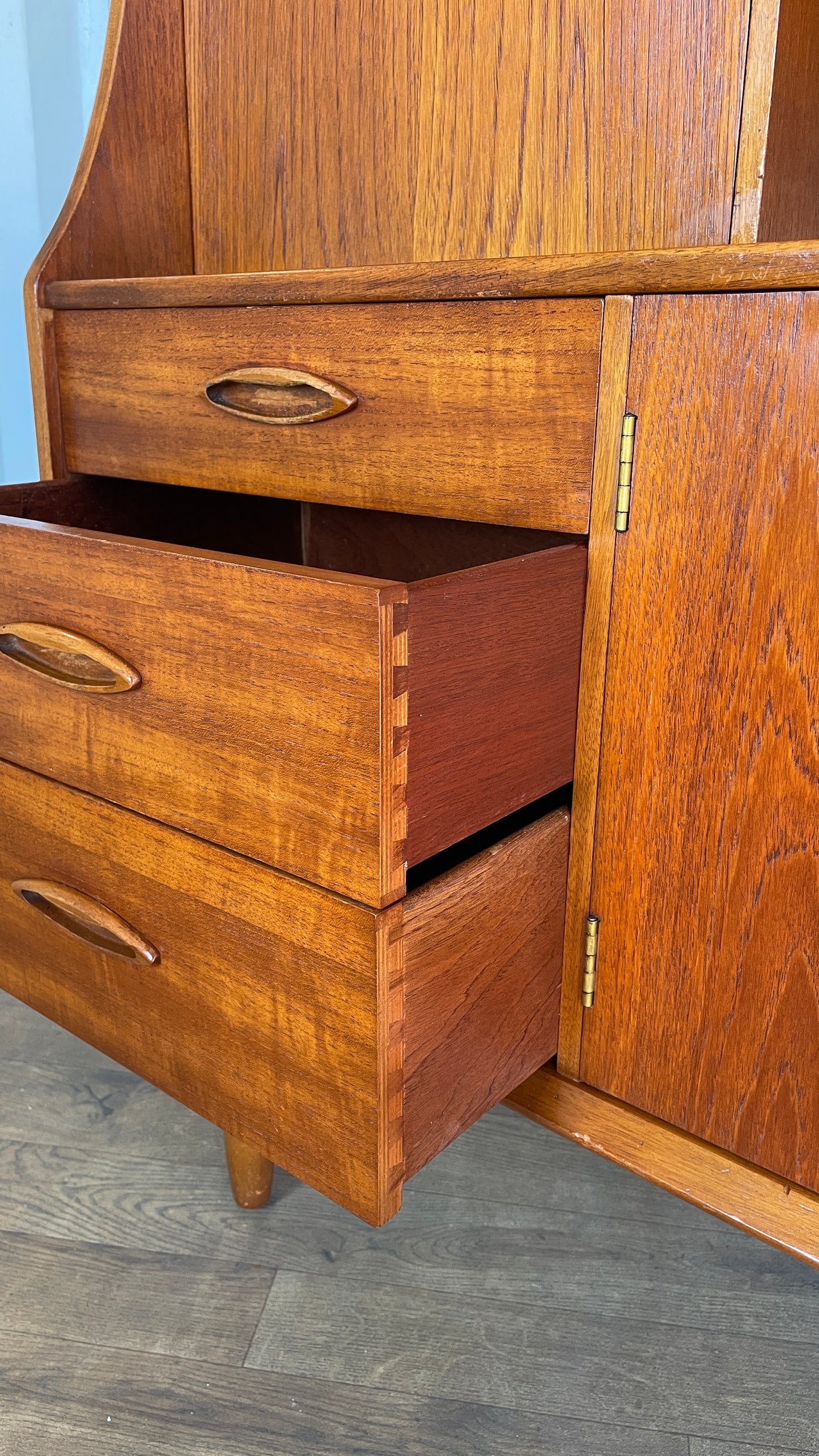 Mid Century Highboard Vintage Jentique Teak Sideboard Cabinet Storage