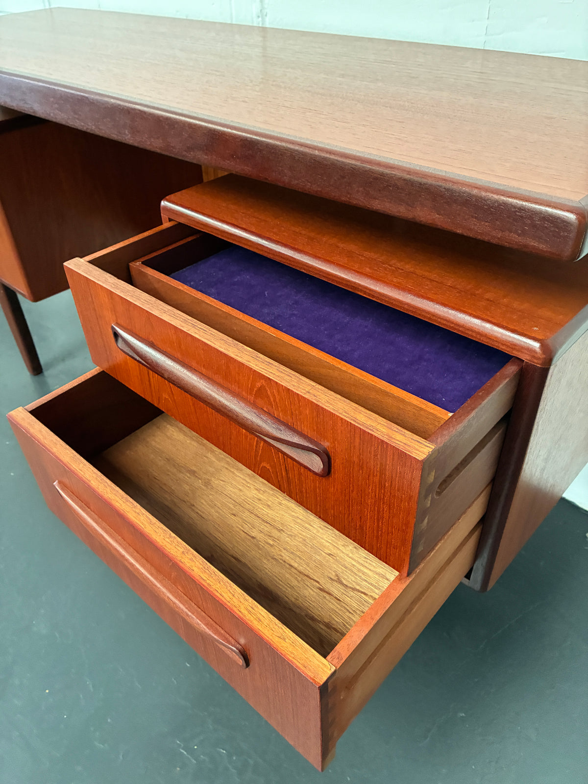 Vintage G Plan Fresco Teak Floating Top Desk – Mid-Century Modern