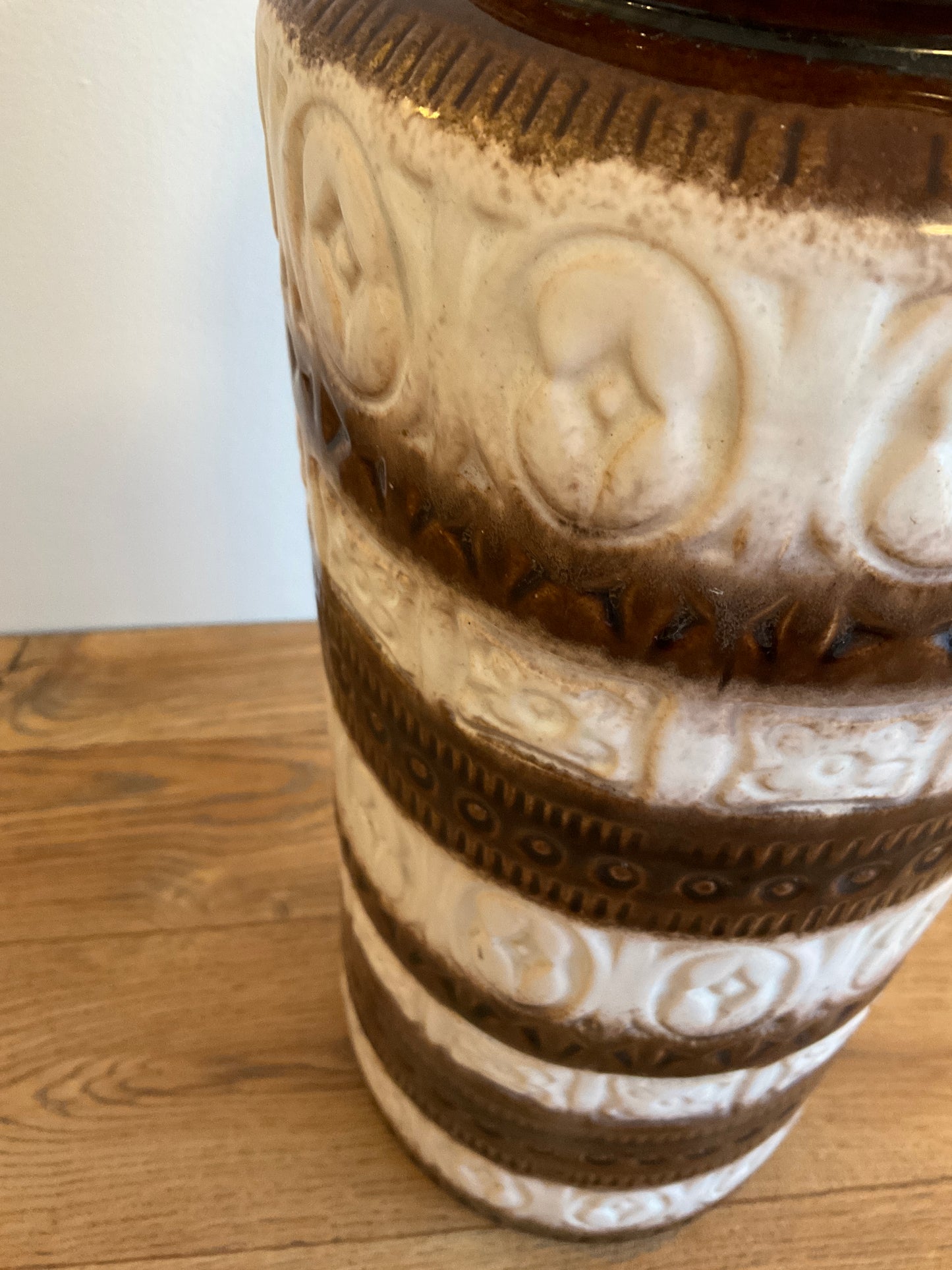 Vintage Scheurich 289-41 West German Floor Vase 41cm – Mid Century White & Brown Ceramic