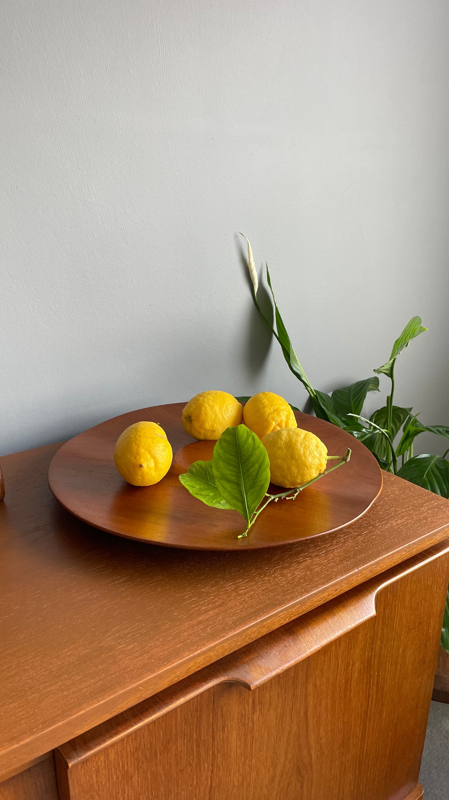 Vintage Teak Fruit Bowl – Handmade Mid-Century Modern Wooden Serving Dish 38cm
