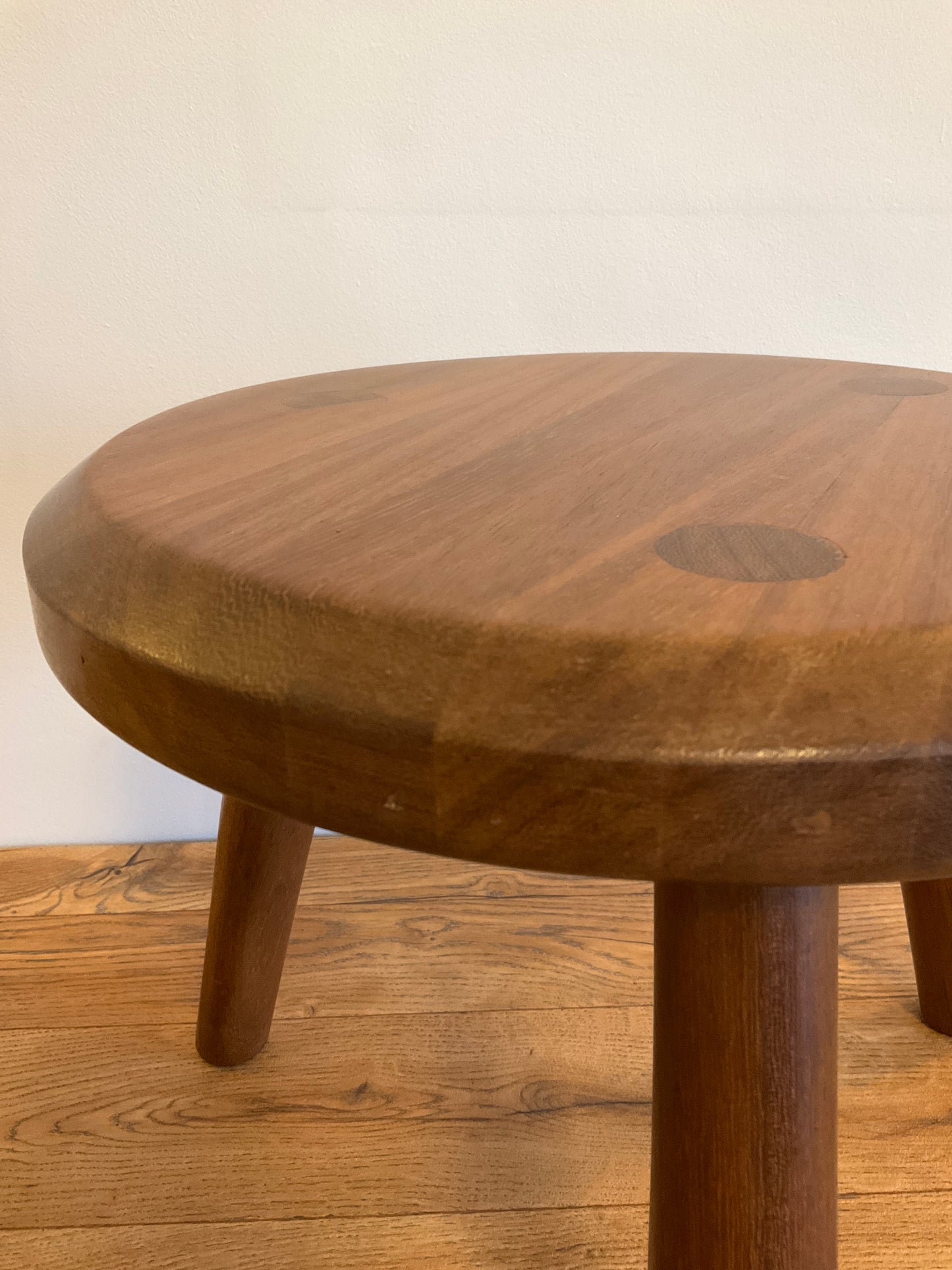 Vintage Mid-Century Solid Wood Three Legged Stool / Plant Stand – 36cm Wide x 33cm High