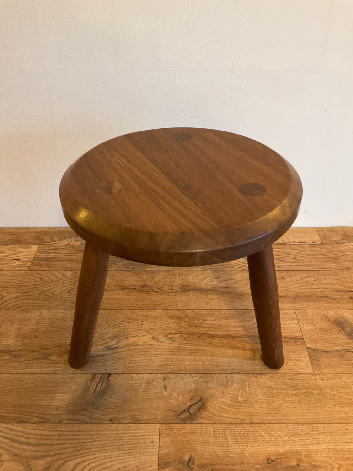 Vintage Mid-Century Solid Wood Three Legged Stool / Plant Stand – 36cm Wide x 33cm High