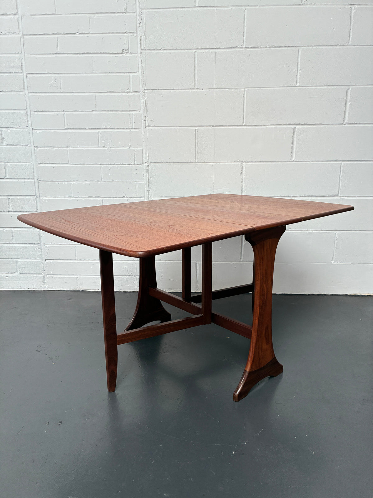 Vintage G Plan Mid-Century Teak Drop-Leaf Dining Table – Space-Saving Folding Table