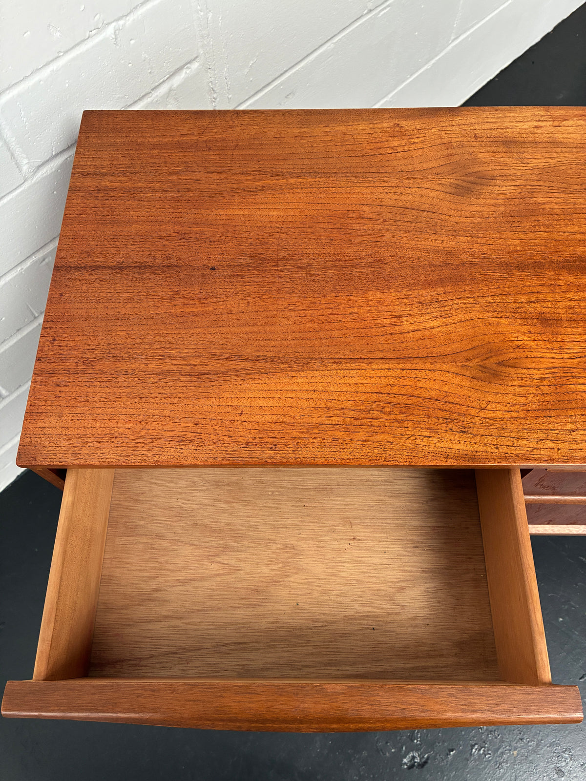 Vintage Mid-Century Austinsuite Teak 6 Drawer Sideboard / Chest