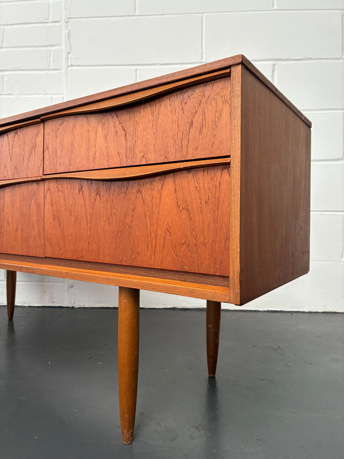 Vintage Mid-Century Austinsuite Teak 6 Drawer Sideboard / Chest