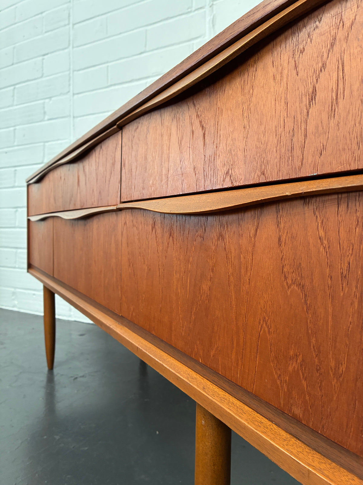 Vintage Mid-Century Austinsuite Teak 6 Drawer Sideboard / Chest