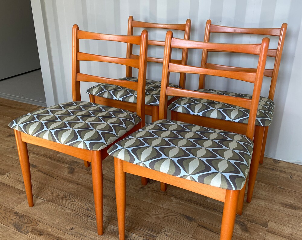 Set of 4 Schreiber Dining Chairs Re-Upholstered Mid-Century Vintage Retro